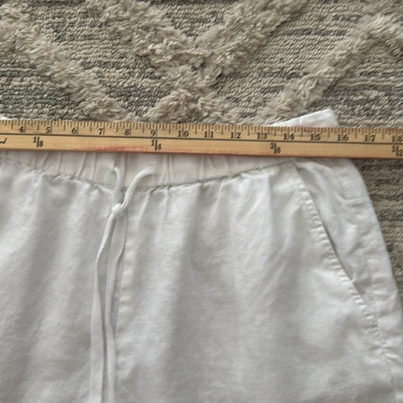 EILEEN FISHER Organic-Linen Long Shorts Size Medium - Picture 9 of 13